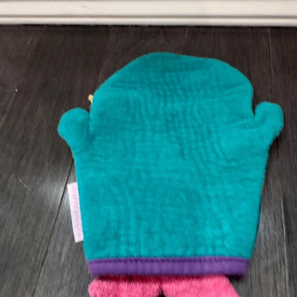 NWOT Stephen Joseph Mermaid Bath Mitt Toy with Pink Kids Toddler Baby